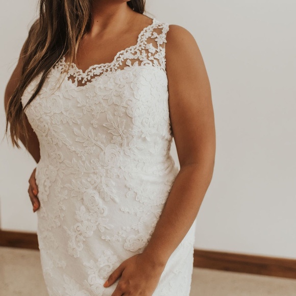 White One Plus Size Wedding Gown - Picture 6 of 8